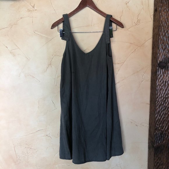 Velvet Heart Dresses & Skirts - army green dress